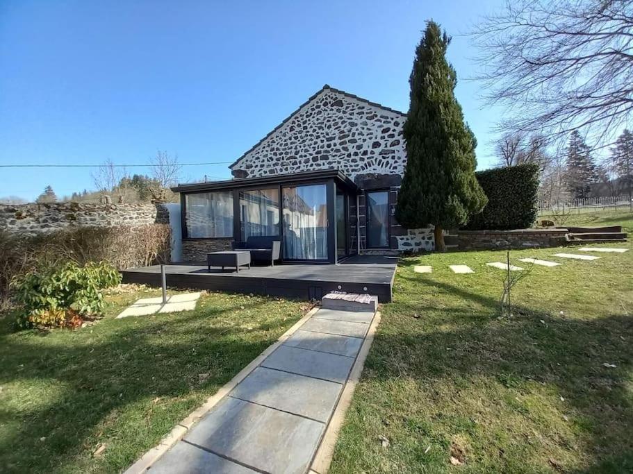 Les Gites De Recoleine Nébouzat Exteriör bild